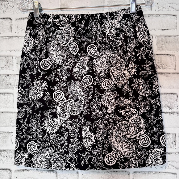Lauren Ralph Lauren Elegant Black and White Paisley pencil Skirt‎ - Picture 1 of 9